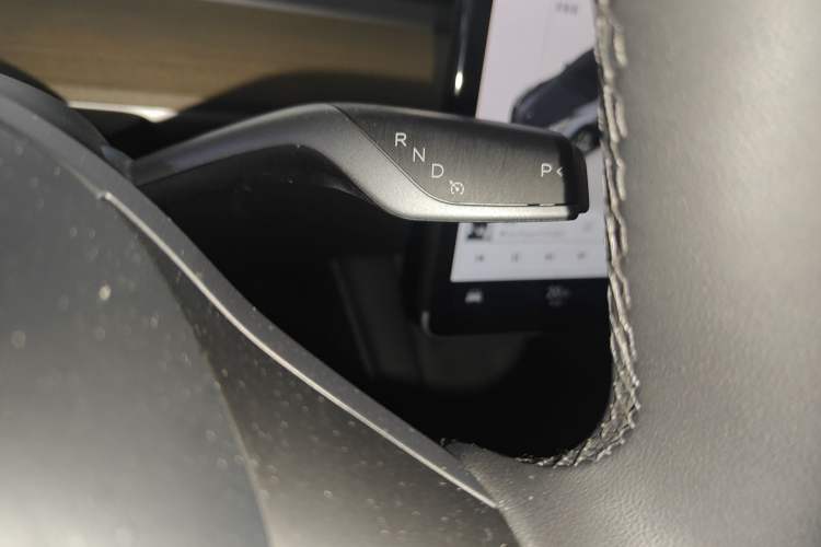 Used Tesla Model Y 2022 Rear-Wheel-Drive Version
