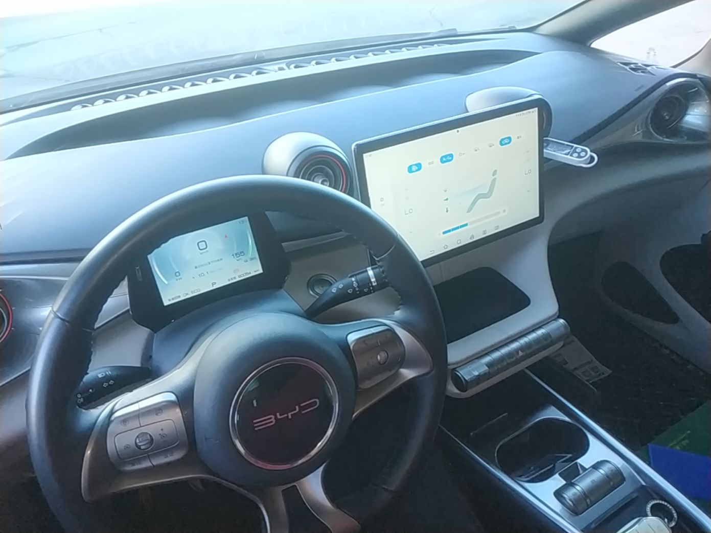 BYD Dolphin 2021 405 km Fashion Edition — снимка 12