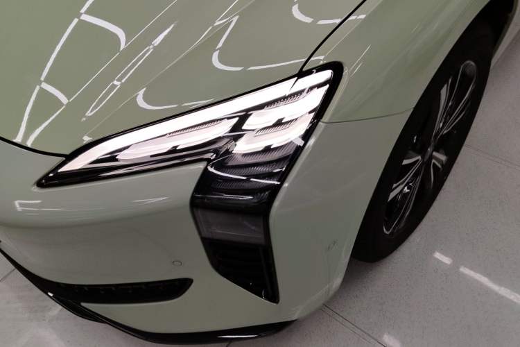 Used Hongqi EH7 2024 690 Pro Left Front Headlight