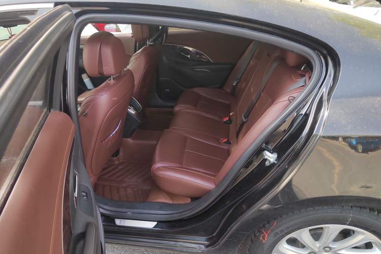 Used Buick LaCrosse 2014 2.0T SIDI Smart Luxury Flagship Edition Left Rear Seat