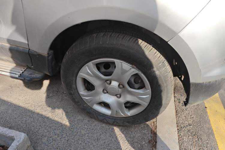 Used Ford EcoSport 2013 1.5L Manual Comfort Model