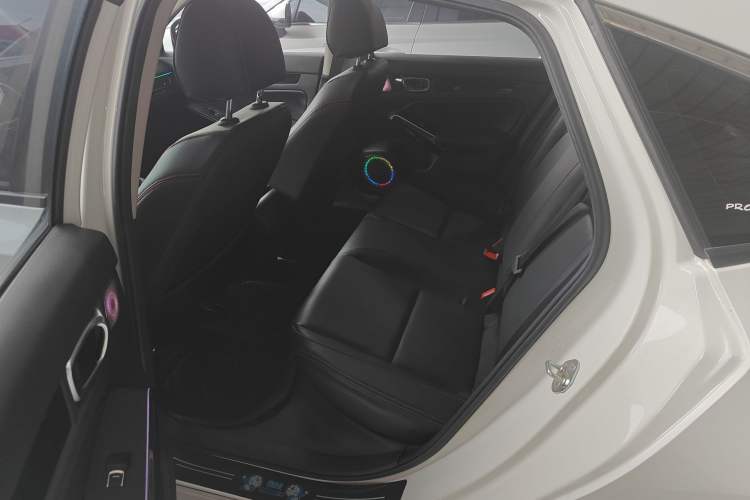 Used Honda Civic 2023 240TURBO CVT Dynamic Edition