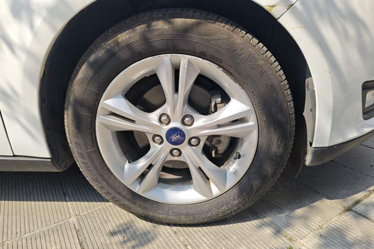 Used Ford Focus 2015 Sedan 1.6L Automatic Comfort Model