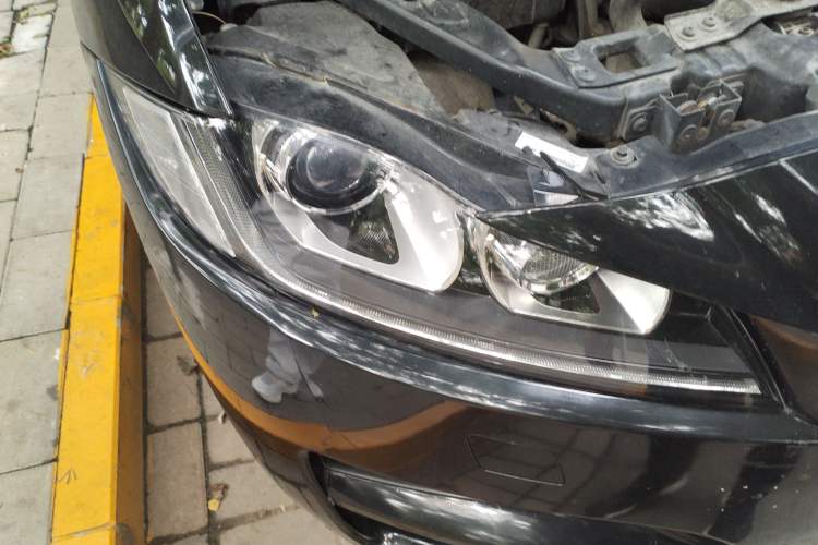 Used Jaguar F-PACE 2018 2.0T Four-Wheel Drive Urban Luxury Edition