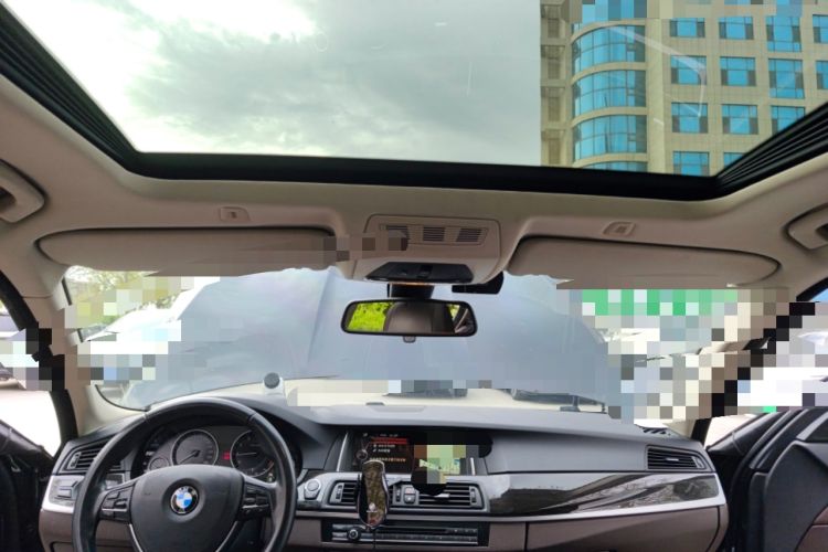Used BMW 5 Series 2014 525Li Luxury Design Package Headliner