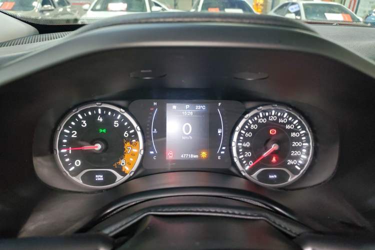 Used Jeep Renegade 2018 Connected Large Screen Version 180T Automatic Jingneng Version Instrument Cluster