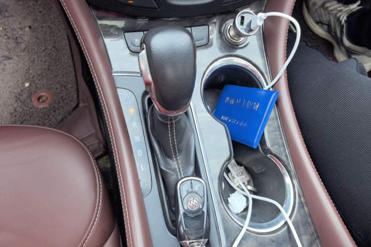 Used Buick Envision 2015 20T Four-Wheel Drive Luxury Model Gear Lever