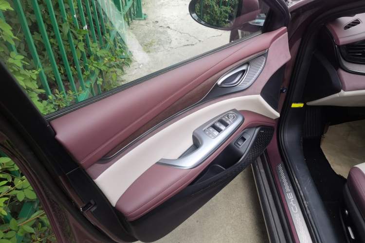 Used BYD Seal 2023 DM-i 1.5T 121km Flagship Model