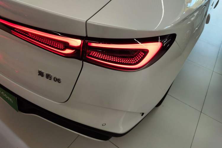 Used BYD Seal 06 New Energy 2024 DM-i 120KM Luxury Model