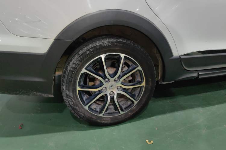 Used FORTHING SX6 2018 1.6L Manual Luxury Model