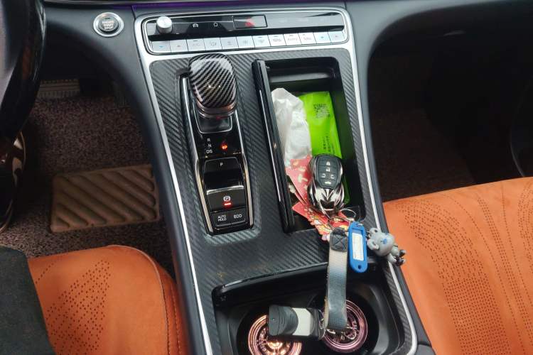 Used GAC Trumpchi M8 2021 Lingxiu Series 390T Deluxe Edition Gear Lever