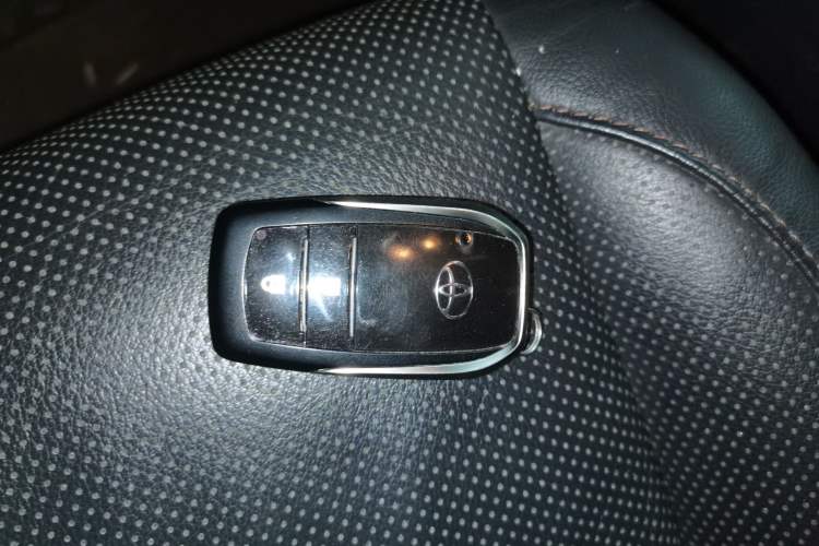 Used Toyota Highlander 2017 2.0T Four-Wheel Drive Luxury Edition 7 Seats Interior 1