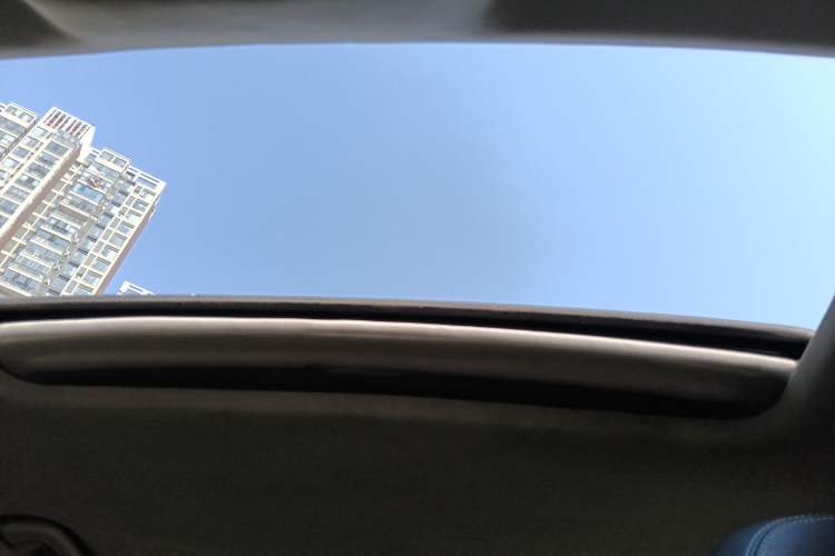 Used Geely Auto Emgrand GL 2017 1.8L DCT Elite Model Headliner