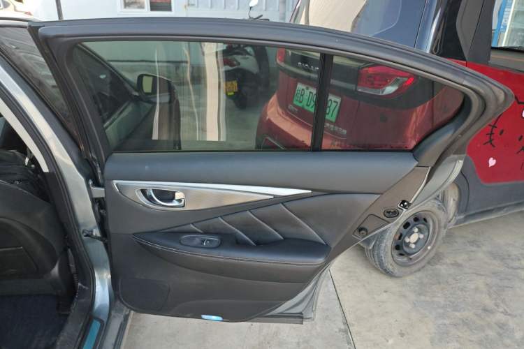 Used Infiniti Q50L 2015 2.0T Enjoyment Edition