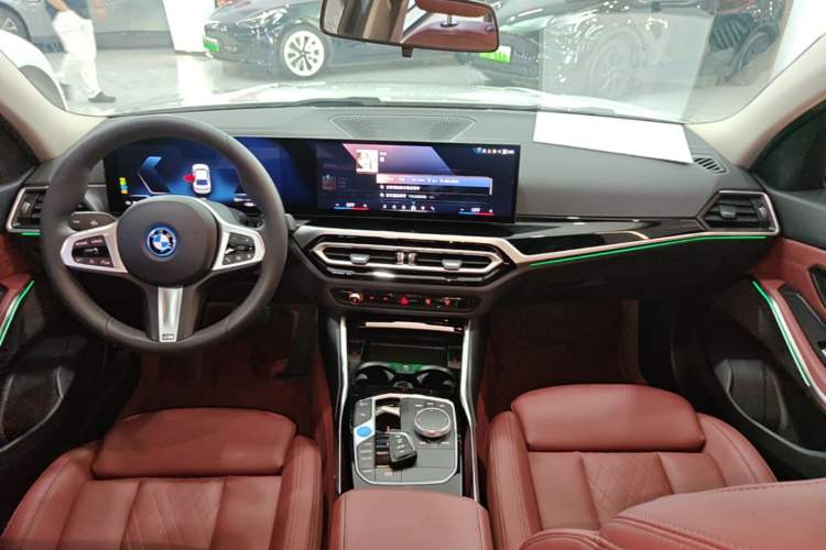 Used BMW i3 2024 eDrive 35 L
