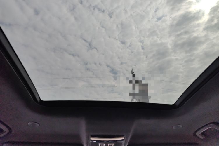 Used Land Rover Defender 2025 130 3.0T P400 Seven-Seat Luxury Edition Headliner