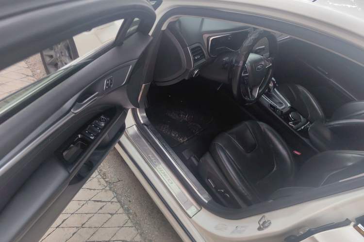 Used Ford Mondeo 2013 2.0L GTDi240 Luxury Sport Model