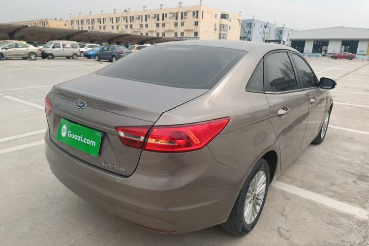 Used Ford Escort 2015 1.5L Manual Comfort Model