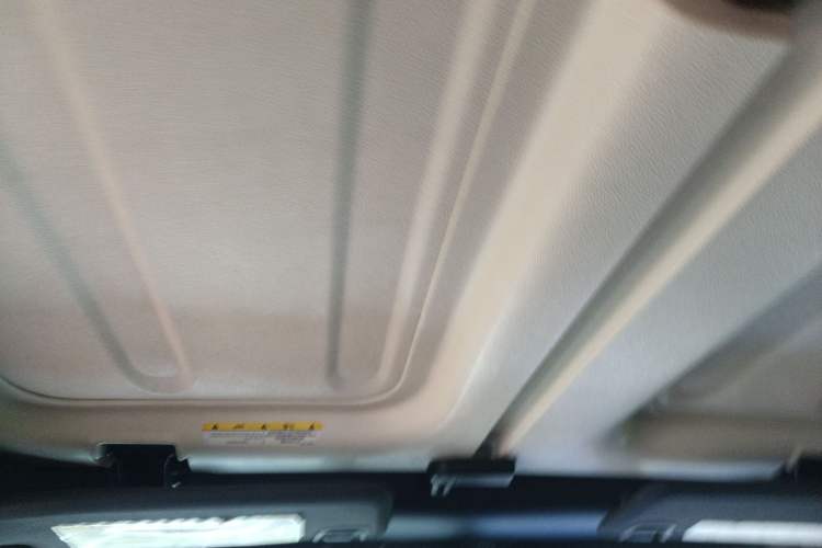 Used Jeep Wrangler 2012 3.6L Sahara Four-Door Edition