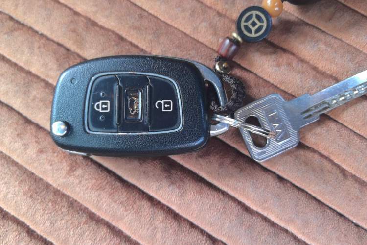 Used Hyundai Tucson 2015 1.6T Dual-Clutch Two-Wheel-Drive Comfort Model