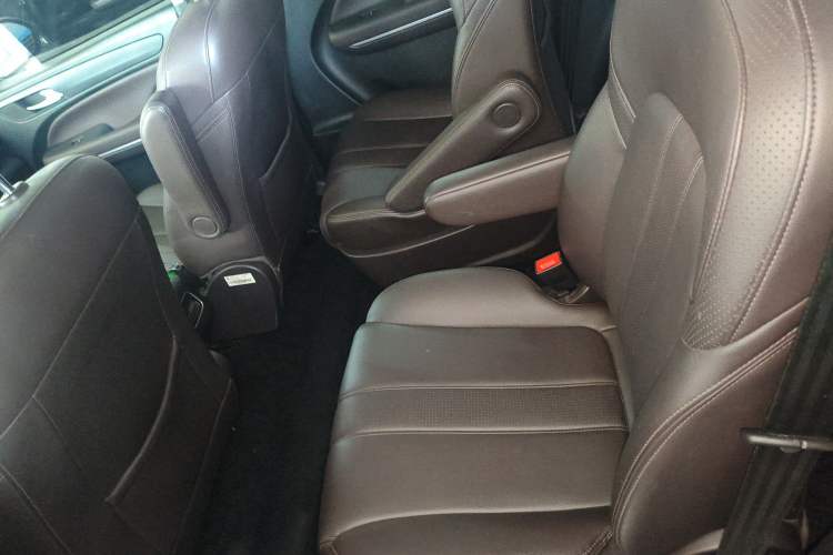 Used GAC Trumpchi M6 2019 270T DCT Luxury Edition (7-seater) China VI
