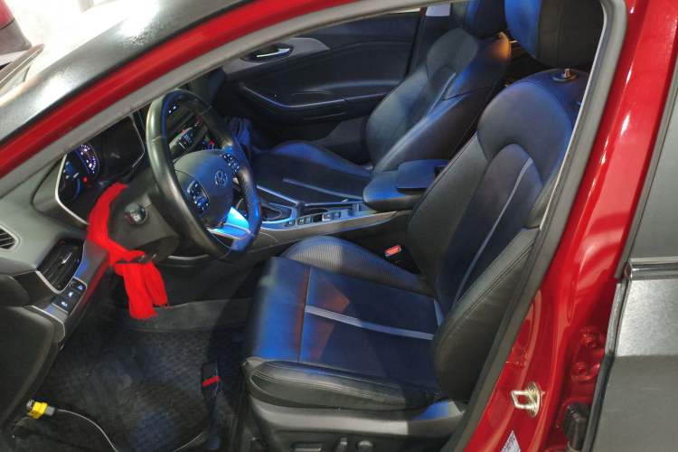 Used Hyundai Lafesta 2019 280TGDi Smart Edition China VI Standard
