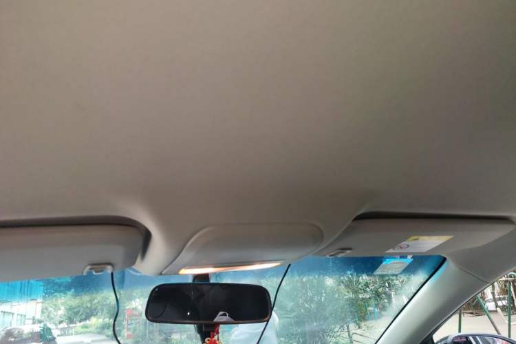 Used Chevrolet Monza 2020 Light Hybrid Redline 320T Dual-Clutch Joyful Edition
