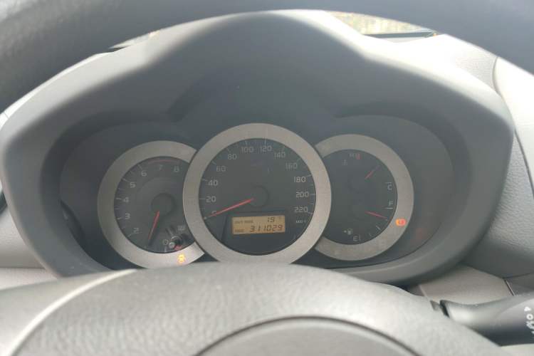 Used Toyota RAV4 2009 2.0L Manual Classic Edition
