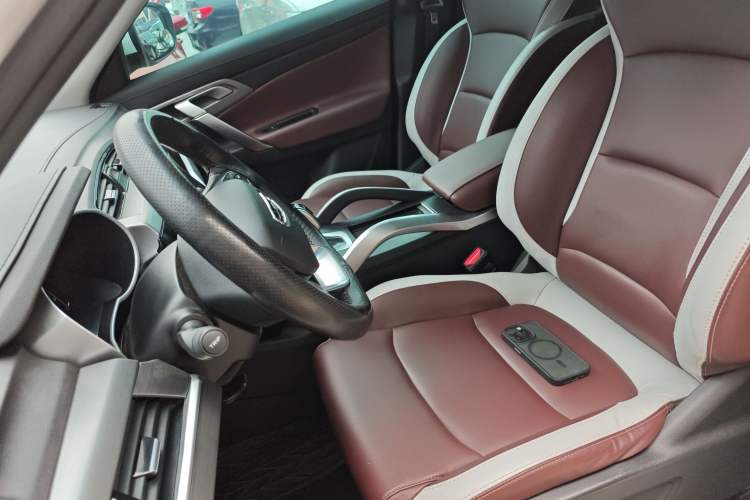 Used Geely Auto Emgrand X7 Sport 2022 1.8TD DCT Zhiya Trim Left Front Seat