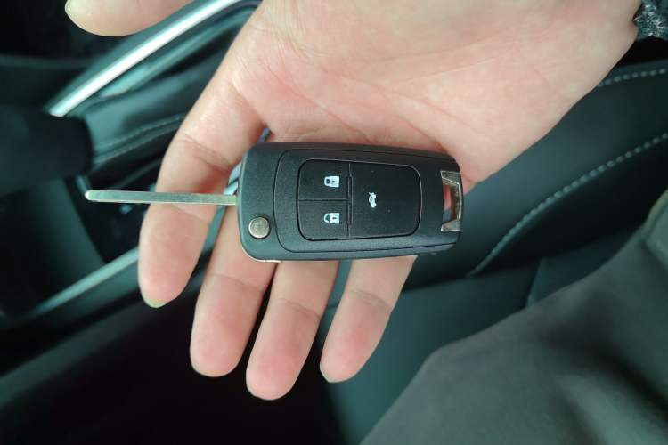 Used Chevrolet Cavalier 2016 1.5L Automatic Xinyue Edition Vehicle Key