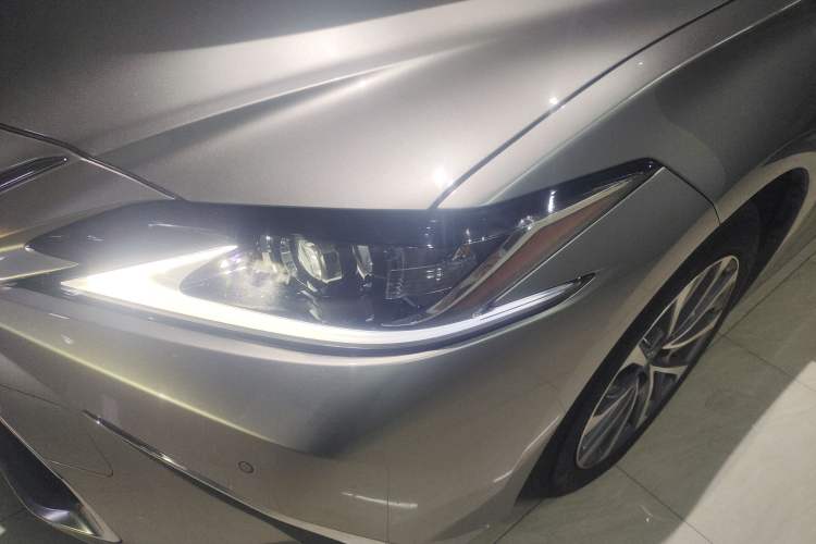 Used Lexus ES 2022 200 Excellence Edition