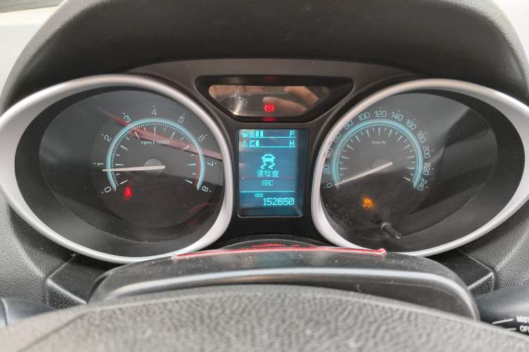 Used GAC Trumpchi GS5 2012 2.0L Manual Two-Wheel Drive Elite Edition
