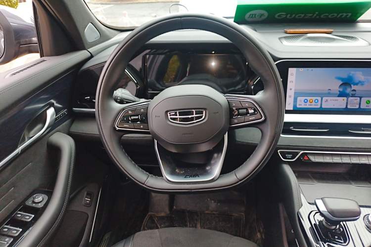 Used Geely Auto Monjaro L 2024 2.0TD High-Power Automatic Two-Wheel Drive Skyline Edition
