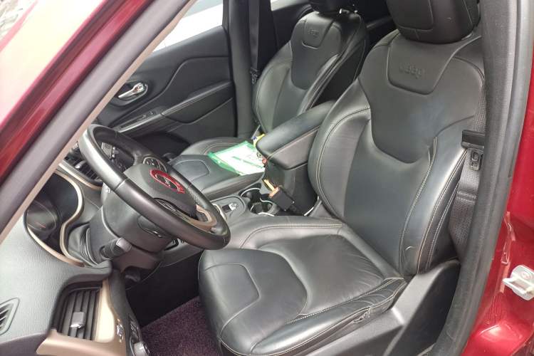 Used Jeep Cherokee 2016 2.0L Superior Edition