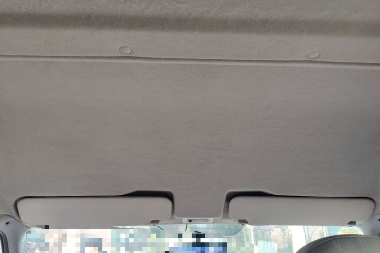 Used Ford Classic Transit 2013 2.8T Diesel Logistics Model with Short Wheelbase and Mid-Roof JX493ZLQ4
