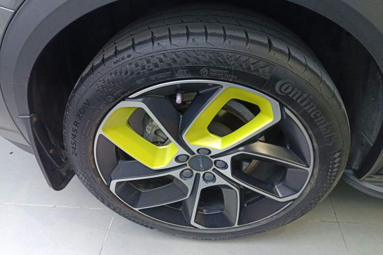 Used Lynk & Co 05 2022 2.0T Two-Wheel Drive Shine Halo
