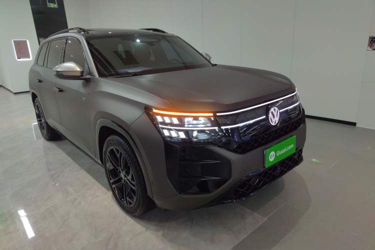 Used Volkswagen Teramont 2025 Tiguan Pro 450TSI Four-Wheel Drive Summit Edition Exterior 1