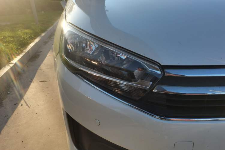 Used Citroen C4 Sega 2016 1.6L Automatic Comfort Model Right Front Headlight