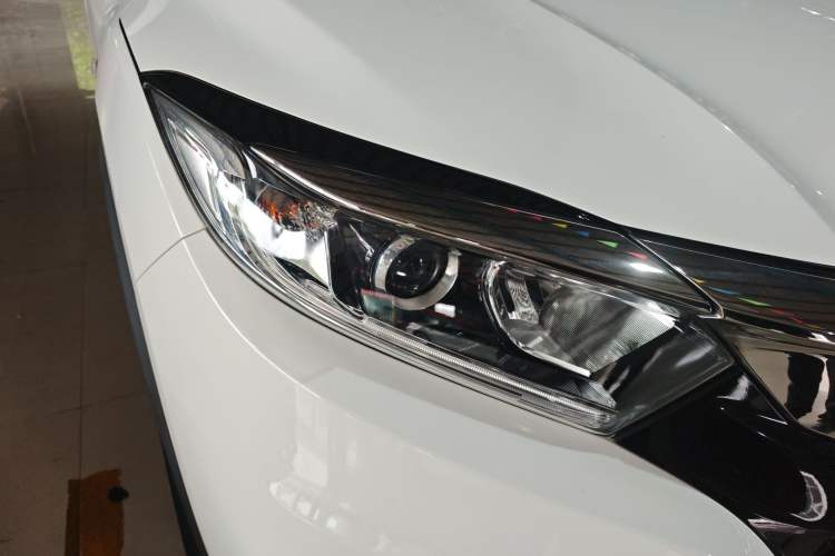 Used Honda Vezel 2020 1.5L CVT Pioneer Edition