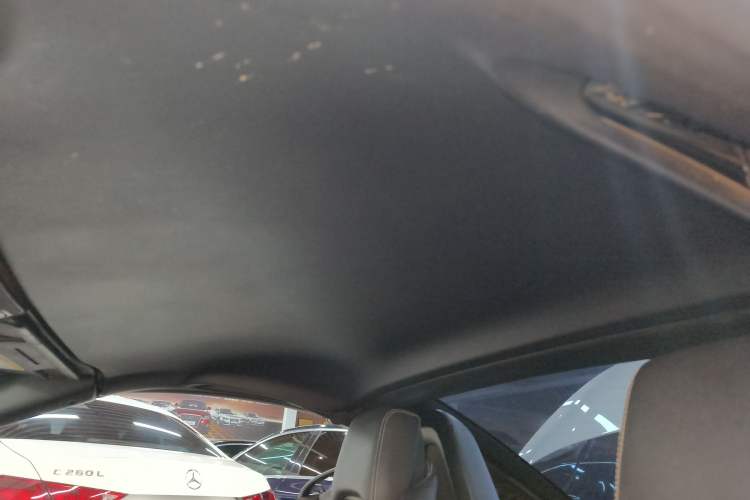 Used Mercedes-Benz SLK-Class 2011 SLK 200 Fashion Model
