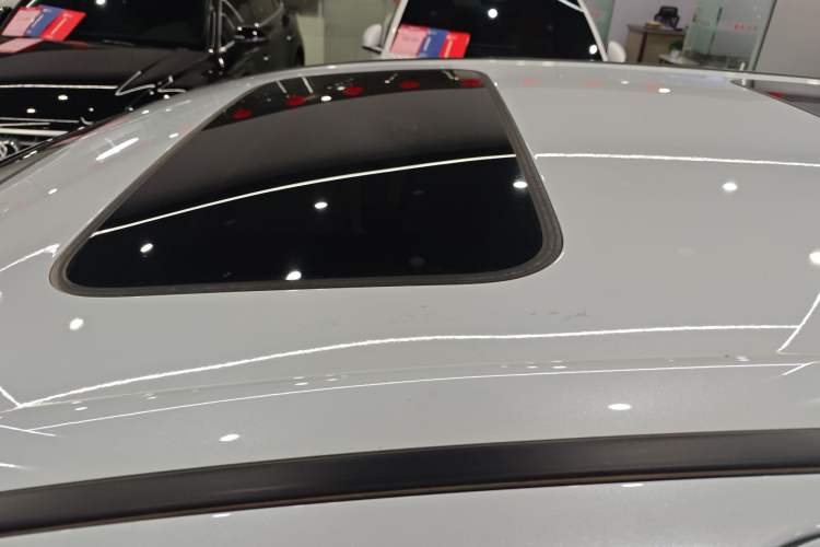 Used Honda Elysion 2024 2.0L eHEV Luxury Edition