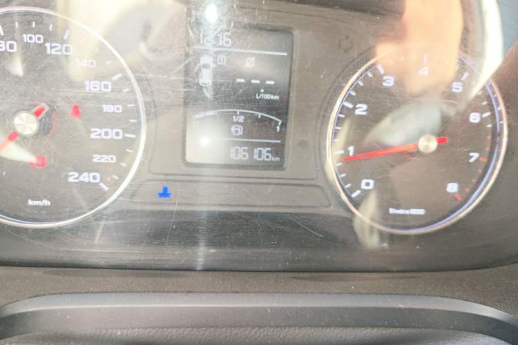 Used Roewe RX5 2019 20T Two-Wheel Drive Automatic 4G Connected Platinum Edition