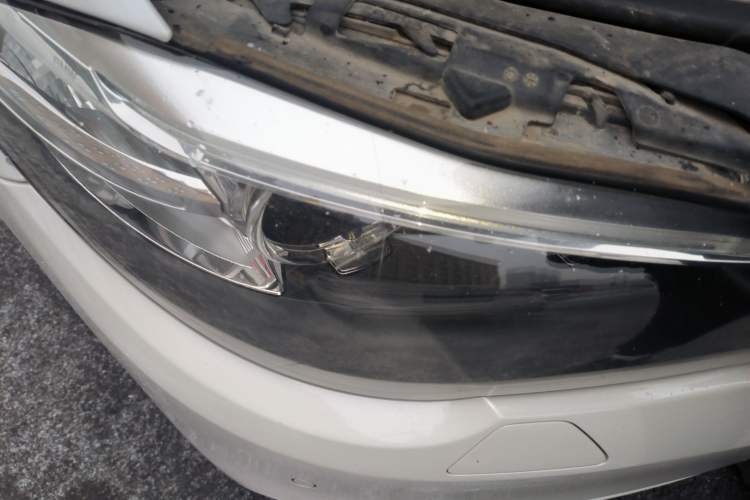 Used BMW 5 Series 2017 520Li Elegant Edition Right Front Headlight