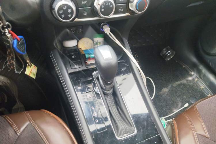 Used Nissan Kicks 2022 1.5L CVT XL Fashion Edition