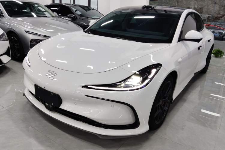 Used IM L6 2024 Max Extended-Range Version