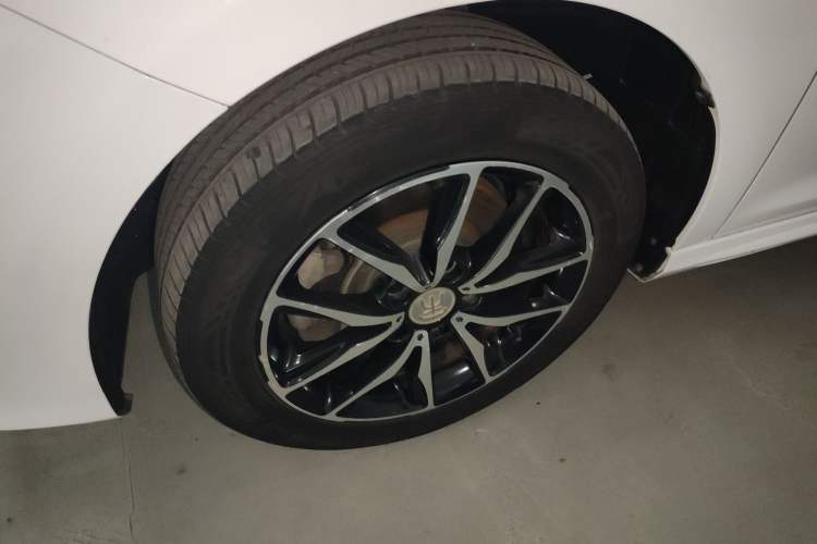 Used BYD Song MAX 2017 1.5T Automatic Smart Connect Luxury 7-Seater
