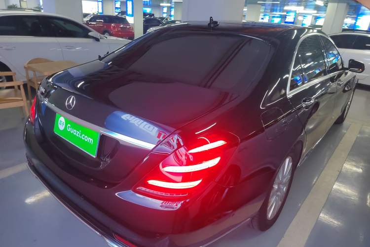 Used Mercedes-Benz S-Class 2018 S 320 L