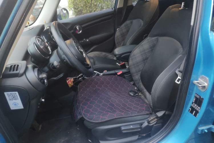 Used MINI 2016 1.5T COOPER Five-Door Edition
