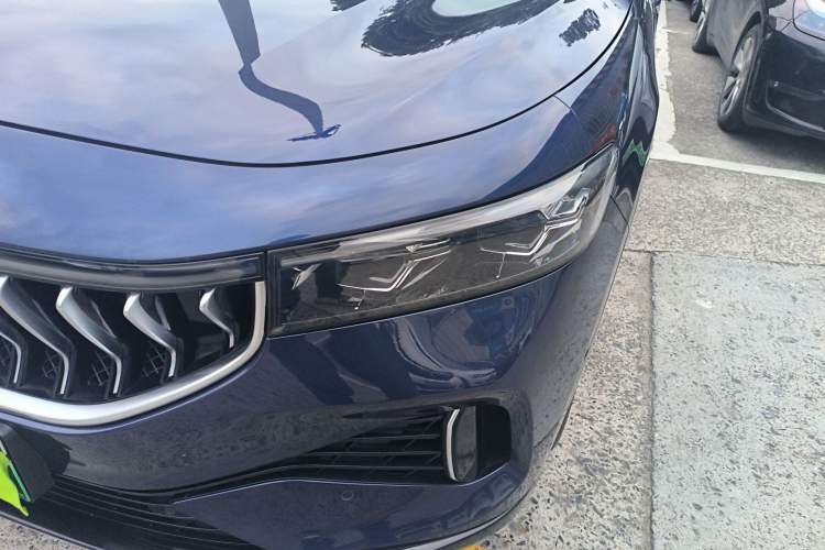 Used VOYAH FREE 2021 Four-Wheel Drive Extended-Range First Edition Commemorative Edition Exclusive Luxury Package Left Front Headlight