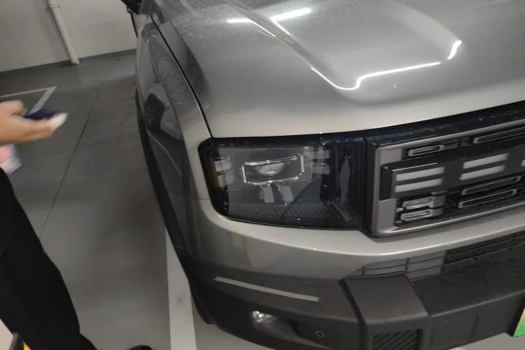 Used JETOUR Shanhai T1 2025 150 km Heading South Right Front Headlight